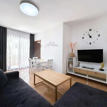 Apartment Vacation 862 *